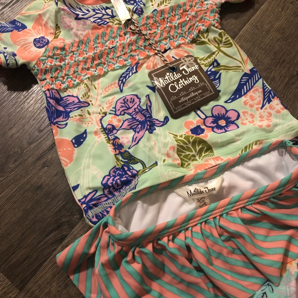 Matilda Jane NWT 18-24 mo s/s rashguard bikini